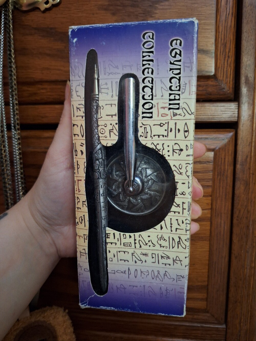 Vintage 2001 Veronese Design Egyptian Collection Desk Pen Set Hand Painted